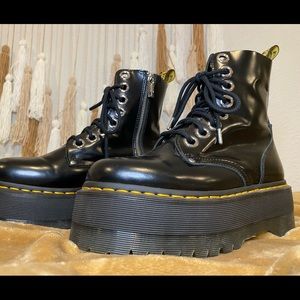 Dr. Martens Jadon Max Platforms 💀